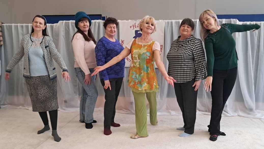 В областном центре открылся Фестиваль женской эстетической гимнастики «Начало»