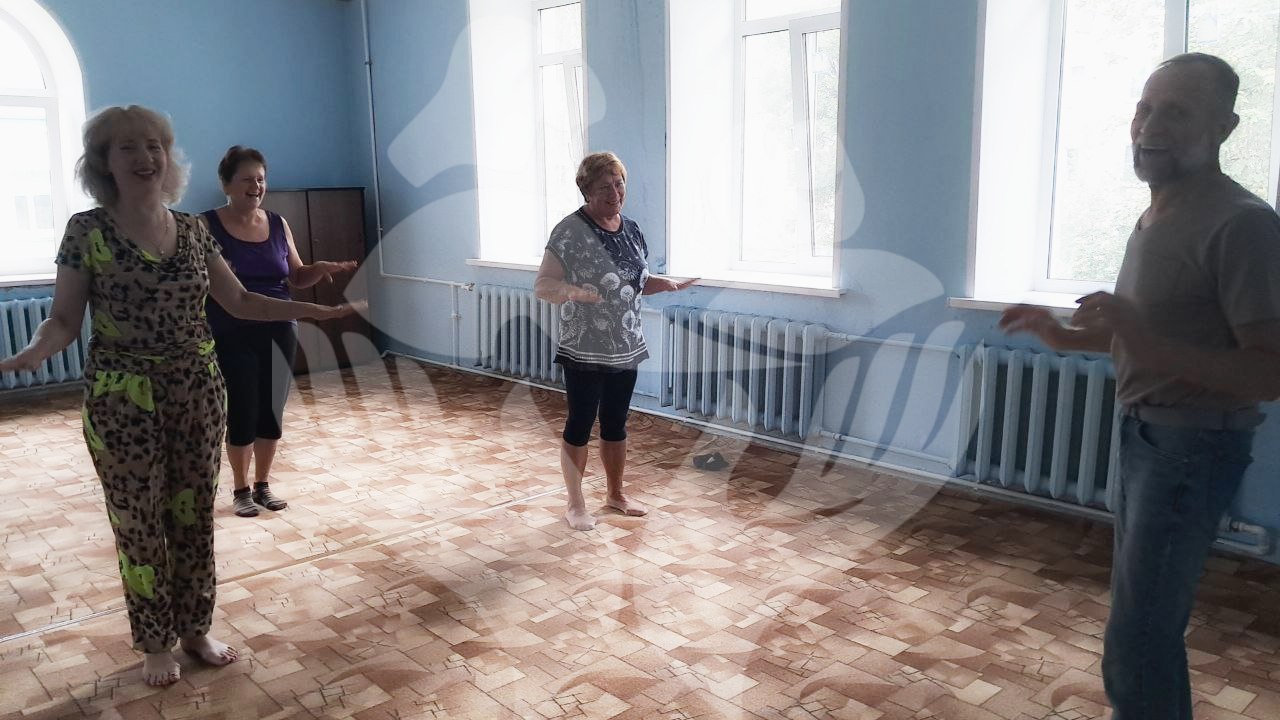 Школа здоровья. Йога смеха.