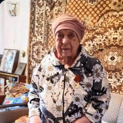 Ветеран Великой Отечественной войны и Труженик Тыла Доянова Зоя Дмитриевна.